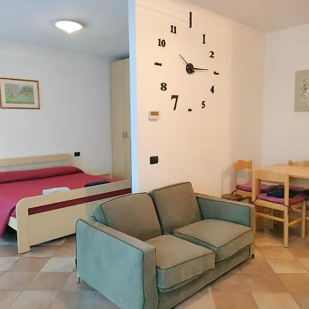 La Casa Di Giovanni Апартаменты *